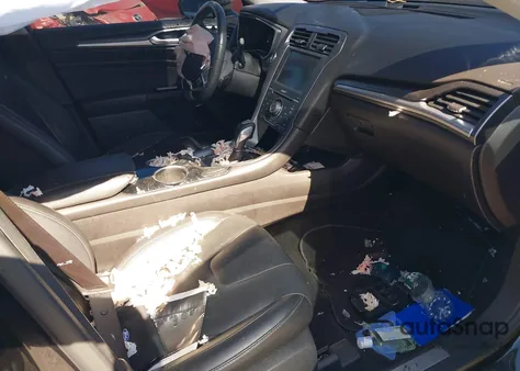 2013 Ford Fusion Titanium z USA, uszkodzony, nr VIN 3FA6P0D90DR171924